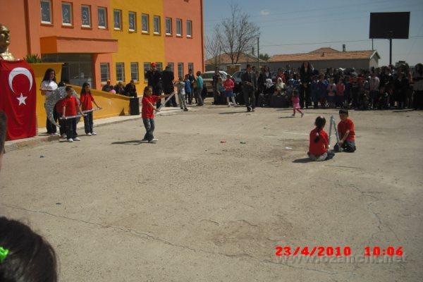 CIMG1037.JPG - Ozancık İlköğretim Okulu 23 Nisan Ulusal Egemenlik ve Çocuk Bayramı