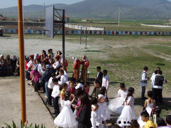 DSCF1088.JPG - Ozancık İlköğretim Okulu 23 Nisan Ulusal Egemenlik ve Çocuk Bayramı