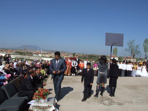 DSCF1121.JPG - Ozancık İlköğretim Okulu 23 Nisan Ulusal Egemenlik ve Çocuk Bayramı